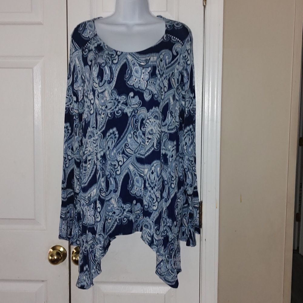 New Directions curvy long bell sleeve sharkbite style tunic top  Sz OX  (12W)